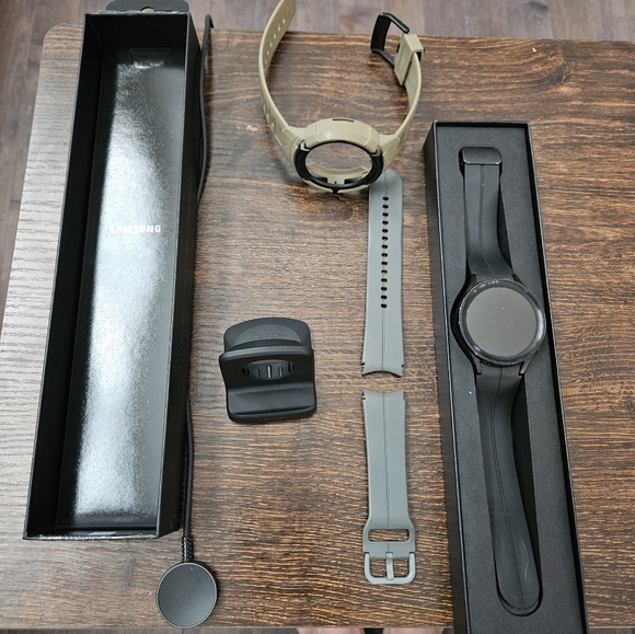 Galaxy Watch 5 Pro - Picture 1 of 5